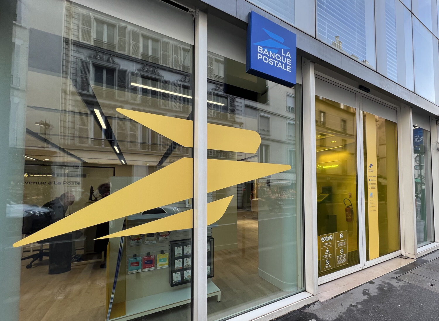 Digest: New Stamps of France, 2025, part 4