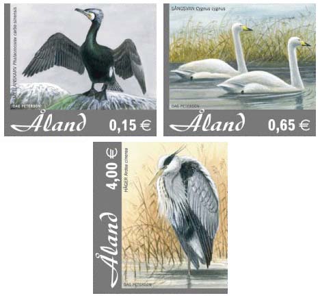 Newly Immigrated Species on Definitive Stamps