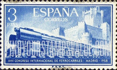 Train and Castle de La Mota